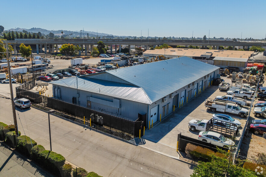 More Photos Of 3487 Collins Ave, Richmond Light Distribution For Lease