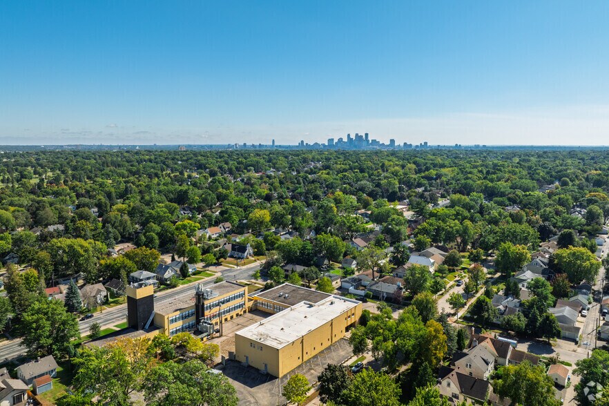 More Photos Of 4021 Thomas Ave N, Minneapolis Schools For Sale