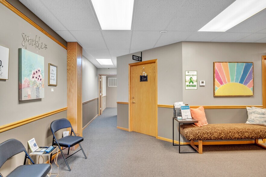 More Photos Of 1023-1039 Washington Rd, Newton Storefront Retail Office For Sale