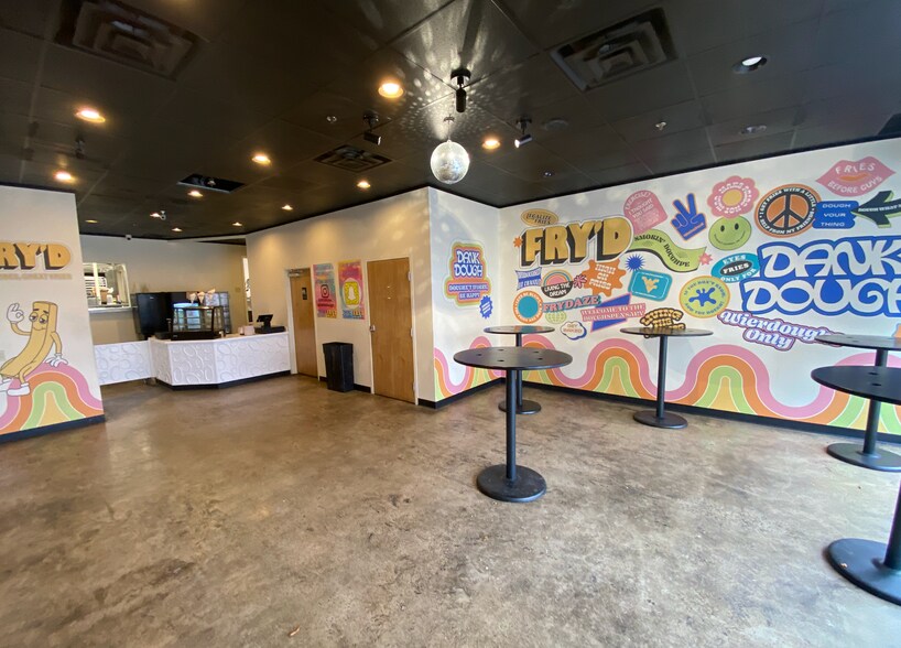 More Photos Of 444 High St, Morgantown Storefront Retail Residential For Lease