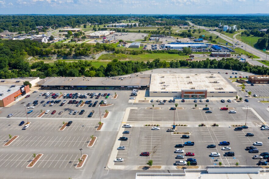 More Photos Of 534-598 SE Washington Blvd, Bartlesville Unknown For Lease