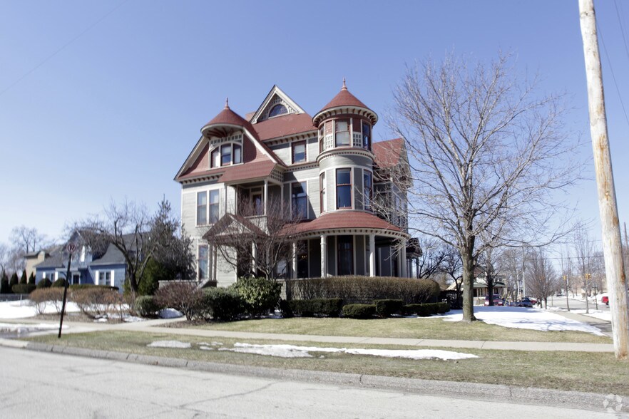 More Photos Of 318 Houston Ave, Muskegon Office For Lease
