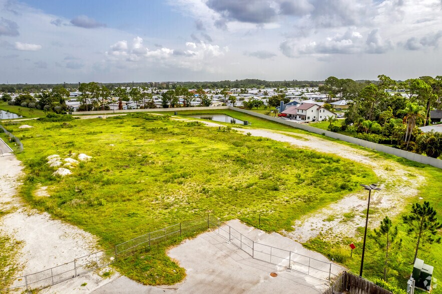 More Photos Of 1200 N Tamiami Trl, Venice Unknown For Lease