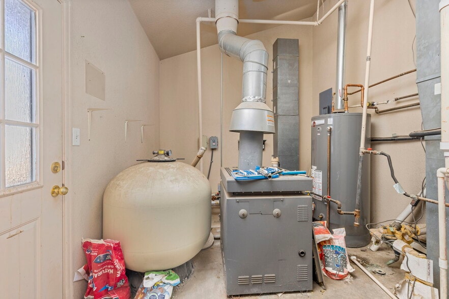 More Photos Of 800 Waterglen Dr, Fort Collins Freestanding For Sale