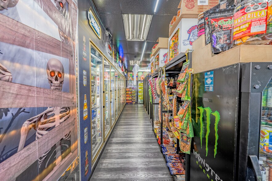 More Photos Of 2135 N San Fernando Rd, Los Angeles Service Station For Sale