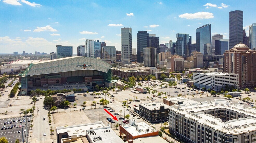 More Photos Of 1701 Commerce St, Houston Loft Creative Space For Lease