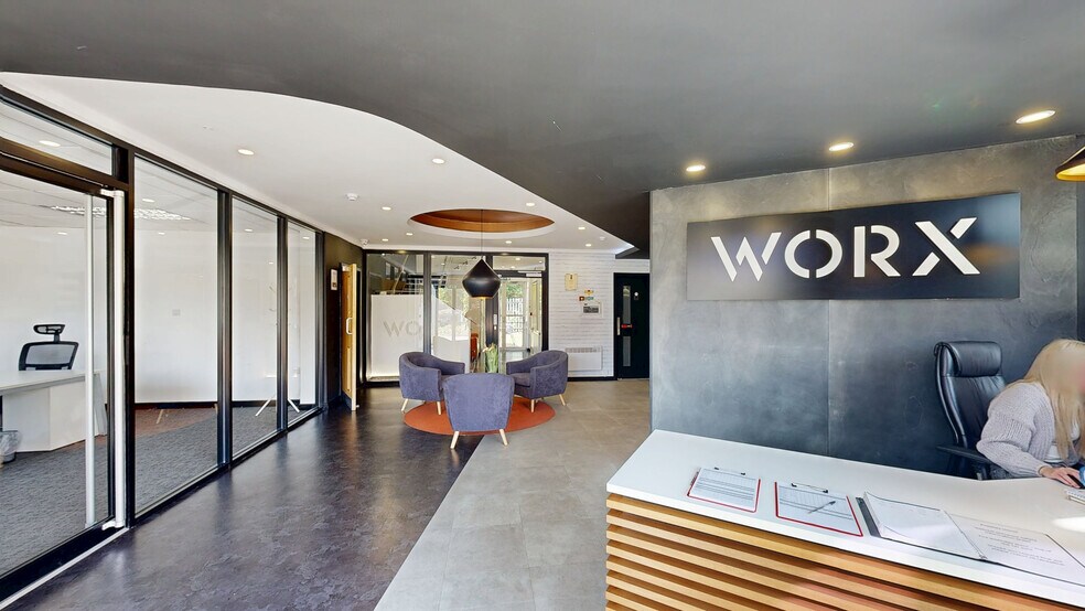 Primary Photo Of 170 Elland Rd, Leeds Coworking Space