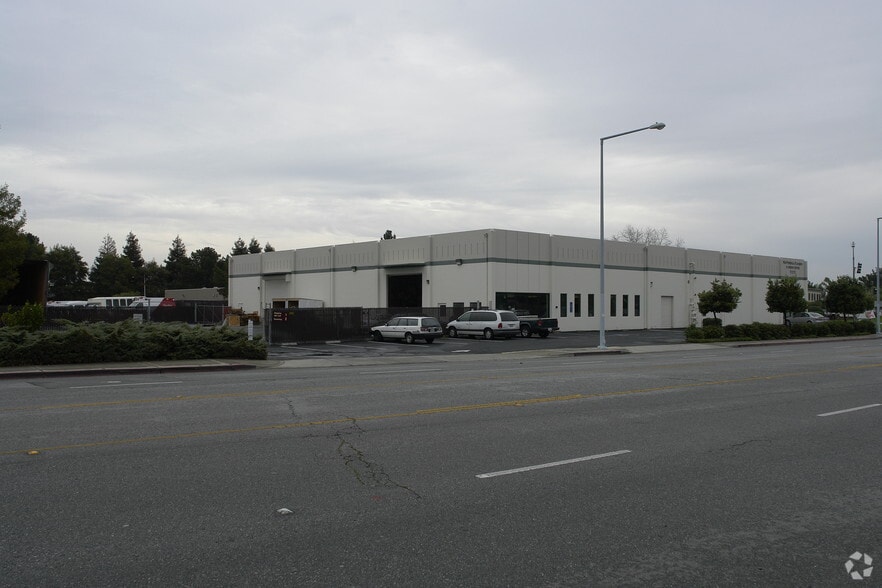 More Photos Of 391 Foster City Blvd, Foster City Industrial For Sale