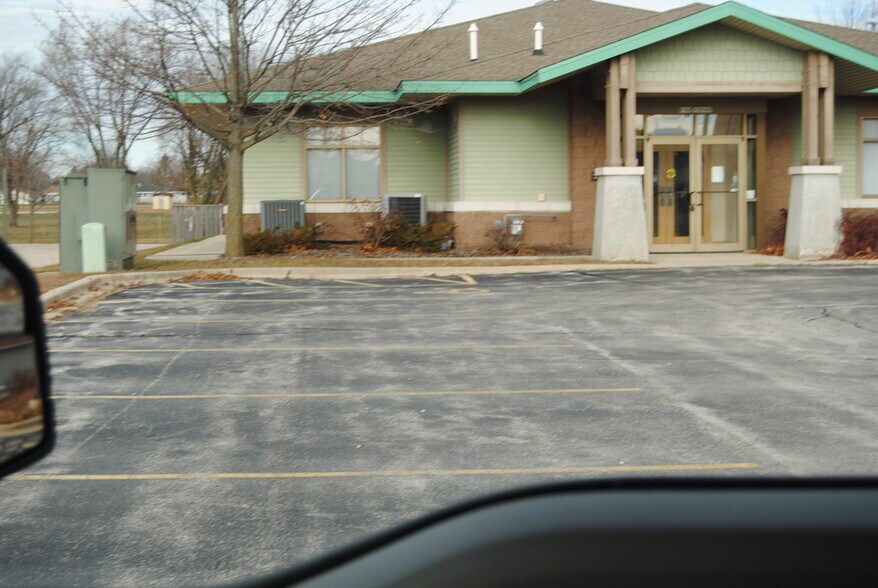 More Photos Of 20566 Main st, Jackson Medical For Lease