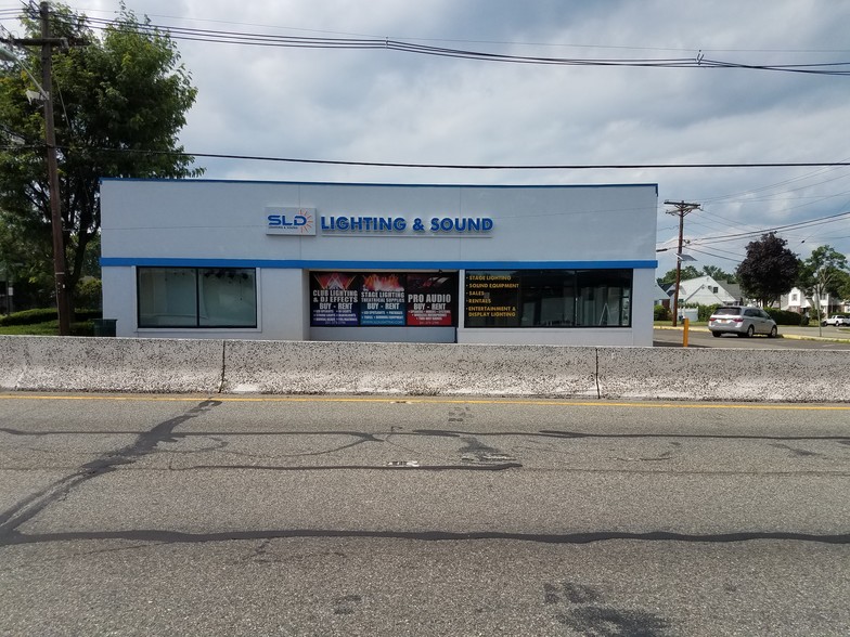 3605 Broadway, Fair Lawn, NJ 07410 Lofts/Showrooms For Lease
