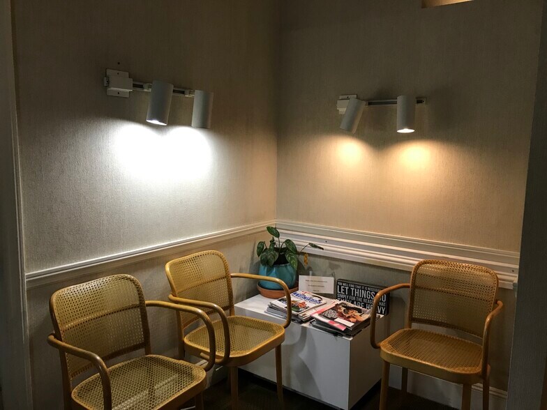 More Photos Of 153 Main St, Roslyn Medical For Lease