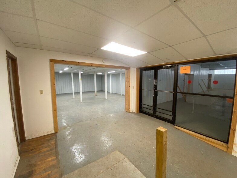 More Photos Of 115 N Exchange St, Geneva Storefront For Sale