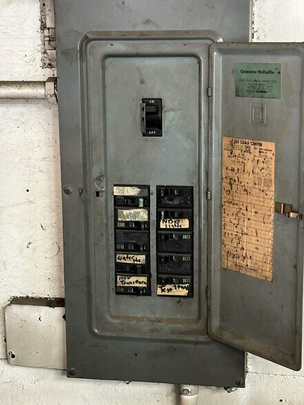 More Photos Of 5440 W Ridge Rd, Gary Light Distribution For Sale