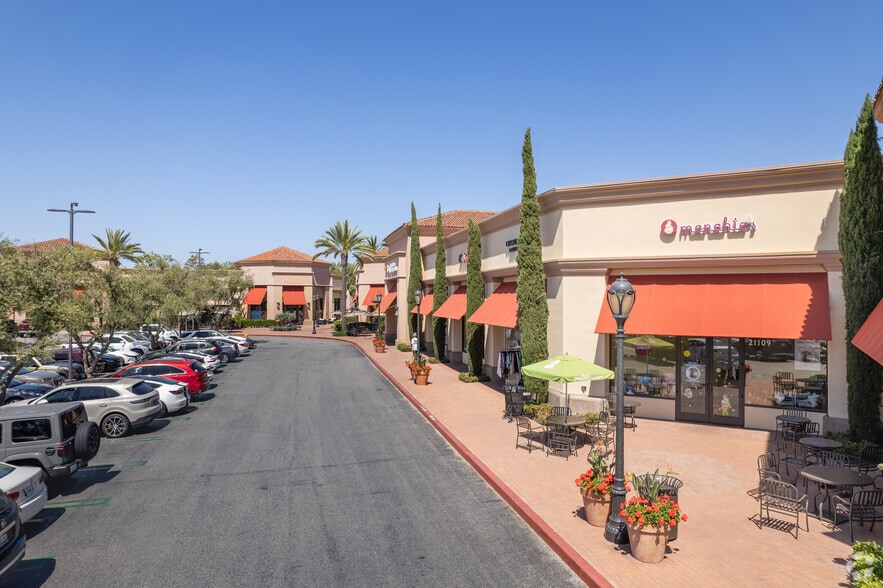 More Photos Of 21103-21181 Newport Coast Dr, Newport Coast Unknown For Lease