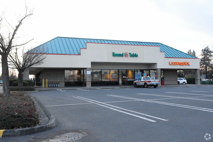 More Photos Of 2105-2643 SE Tualatin Valley Hwy, Hillsboro Unknown For Lease