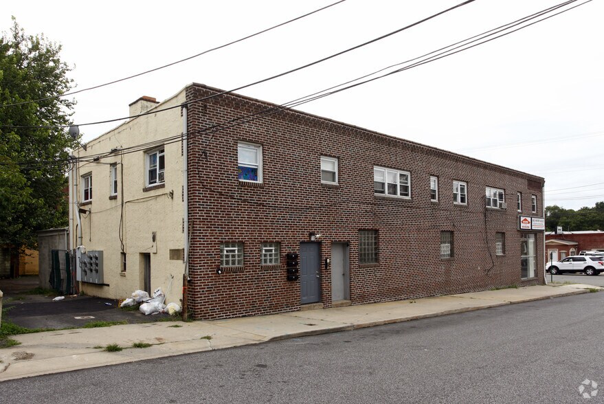 More Photos Of 300-302 Macdade Blvd, Darby Storefront For Sale