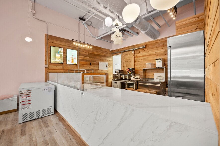 More Photos Of 225 N Whittaker St, New Buffalo Apartments For Sale