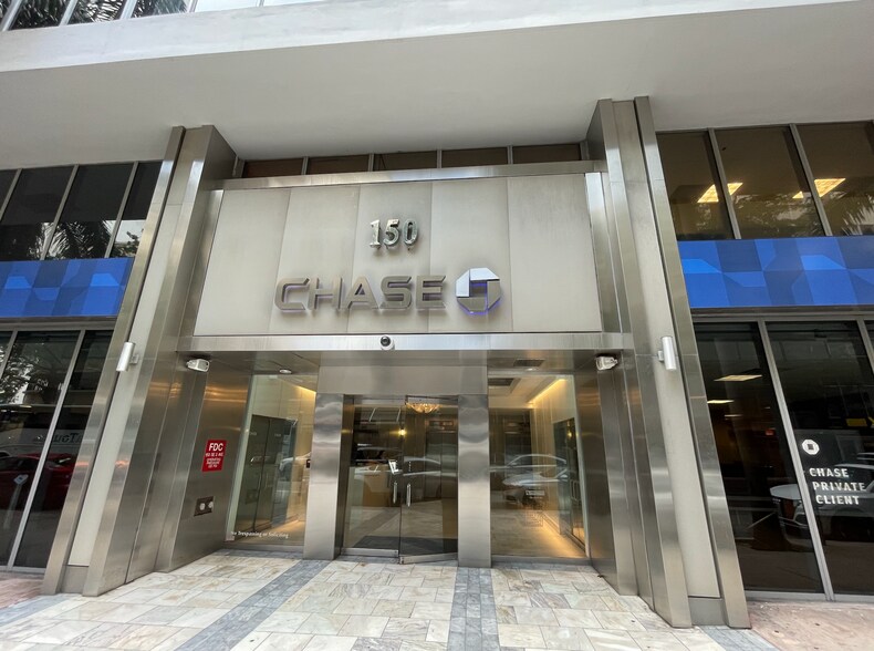 More Photos Of 150 SE 2nd Ave, Miami Office Residential For Sale