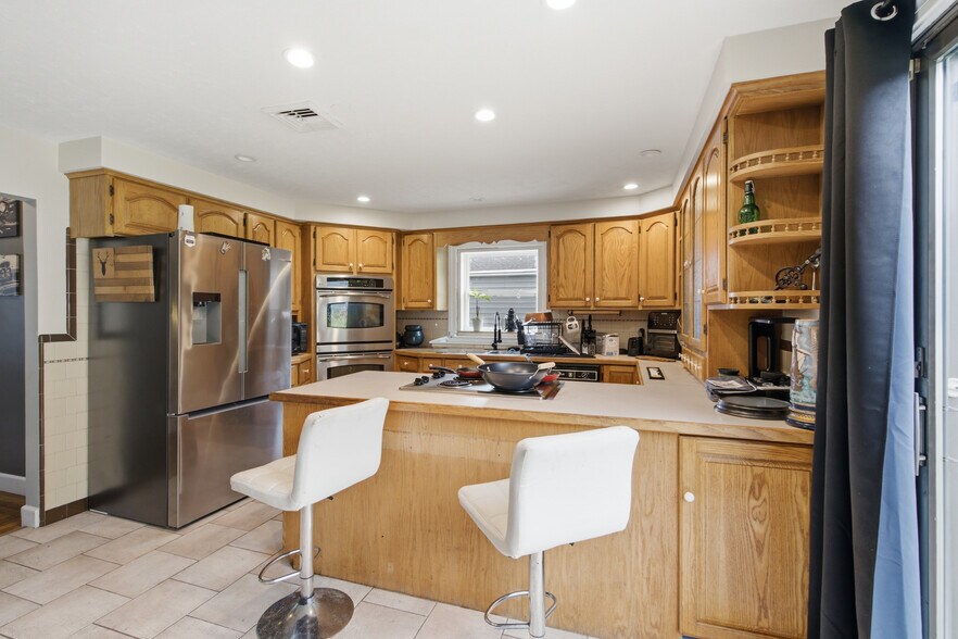 More Photos Of 1117 Eddie Dowling Hwy, North Smithfield Storefront Retail Residential For Sale