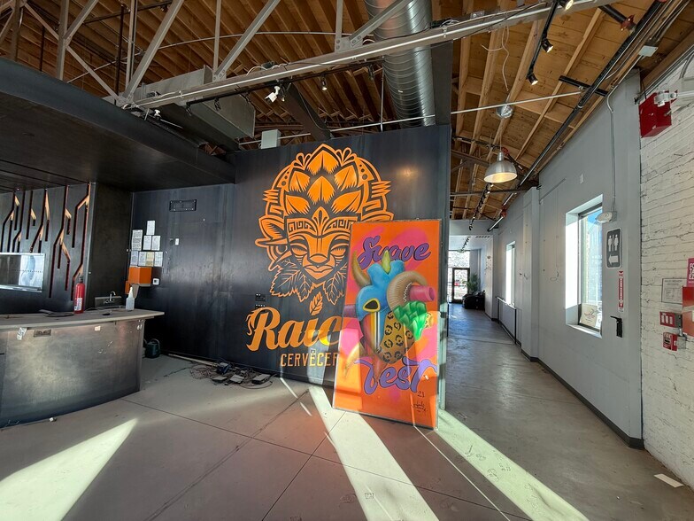 More Photos Of 2060 W Colfax Ave, Denver Freestanding For Lease