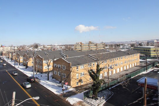 Primary Photo Of 1324 Paterson Plank Rd, Secaucus Apartments For Lease