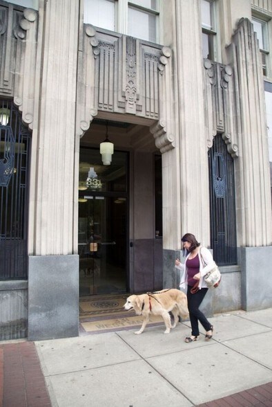 More Photos Of 331-335 W Main St, Durham Office For Lease