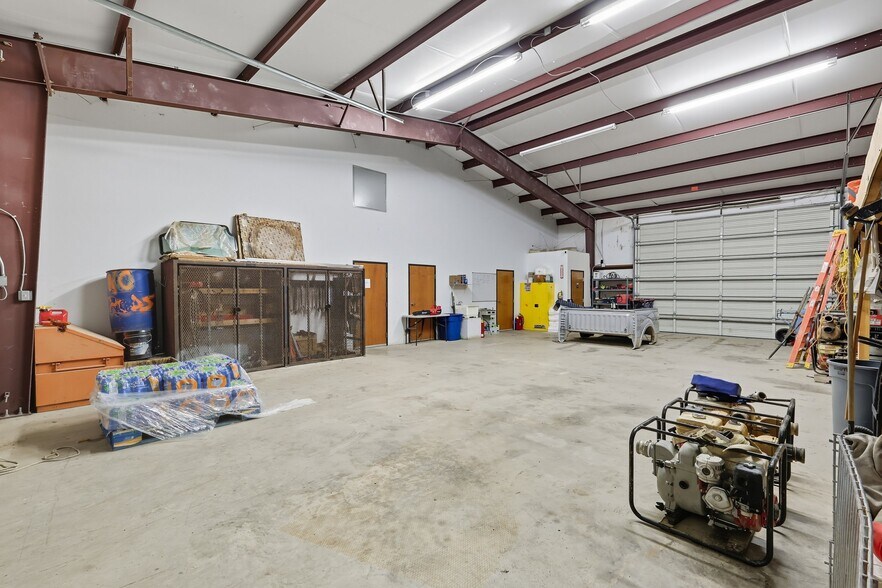 More Photos Of 16430 W US Highway 380, Ponder Warehouse For Sale