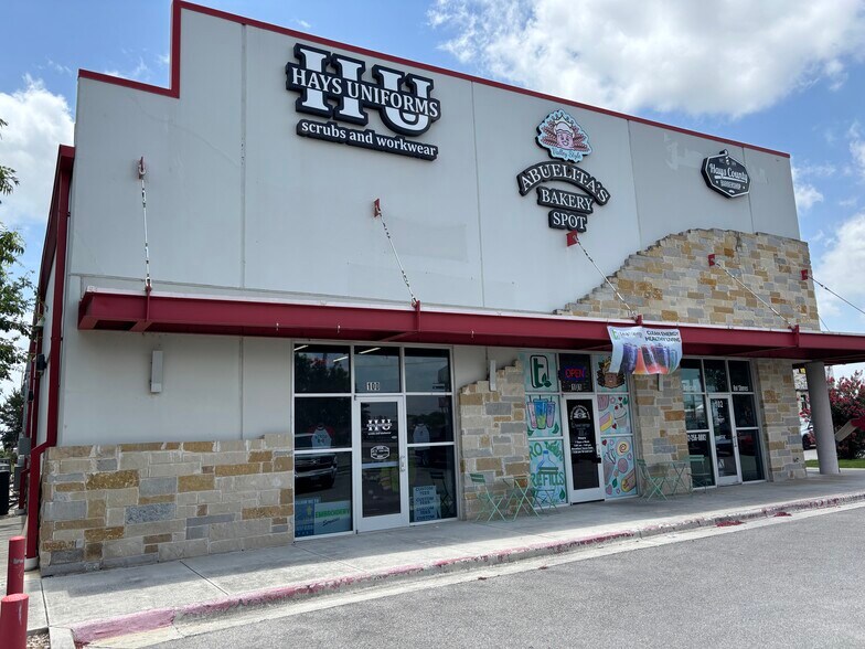 More Photos Of 21511 I 35, Kyle General Retail For Lease