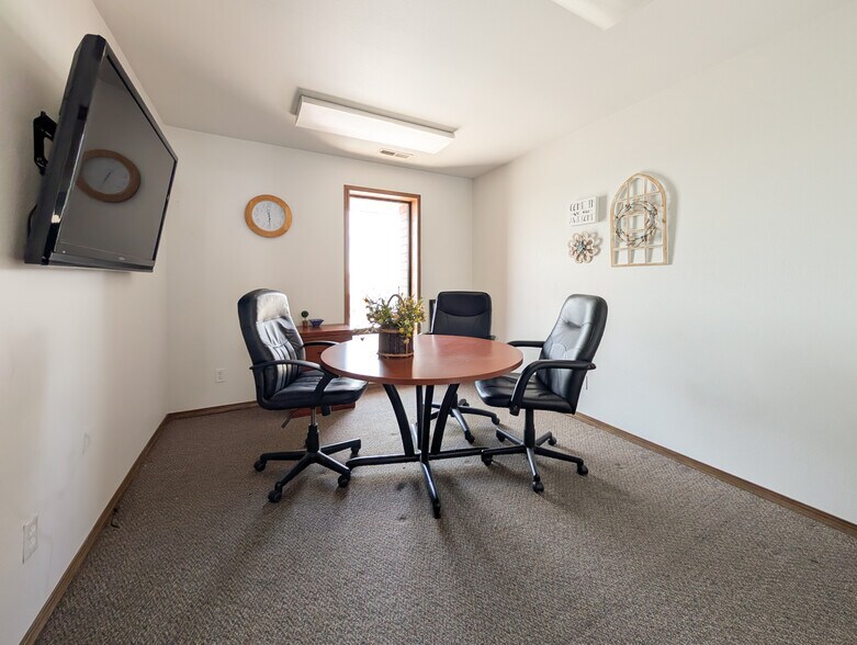More Photos Of 11 E 200 N, Orem Office For Sale