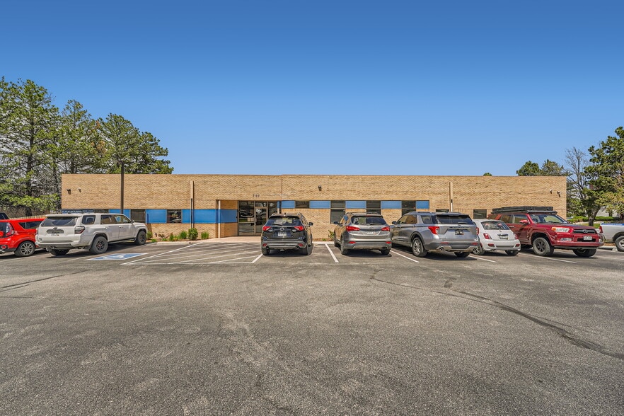 More Photos Of 7127 S Alton Way, Centennial Flex For Sale