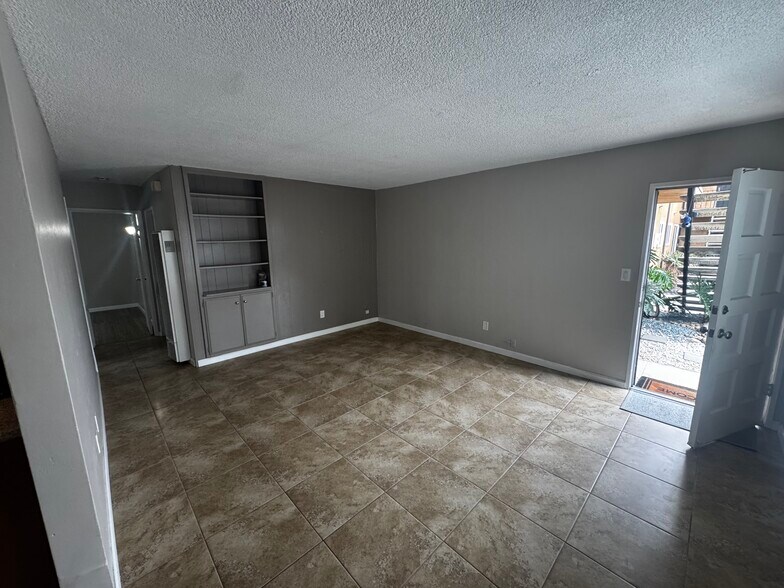More Photos Of 4035 Mississippi St, San Diego Apartments For Sale