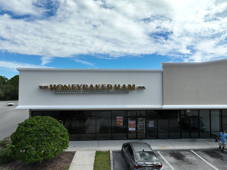 More Photos Of 8619-8637 Us Hwy 19 N, Port Richey Unknown For Lease