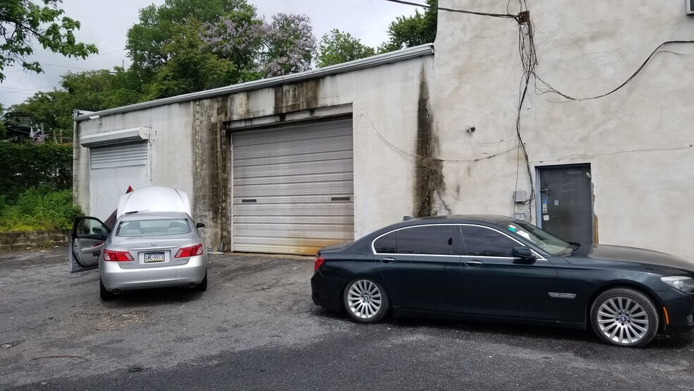 More Photos Of 601 West Ave, Jenkintown Post Office For Sale