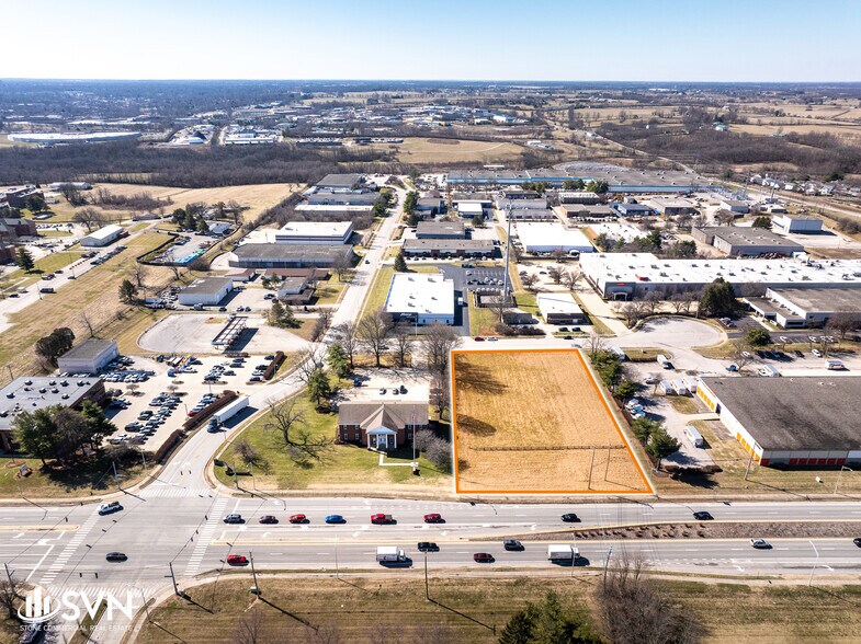 More Photos Of 2405-2409 Merchant St, Lexington Land For Sale