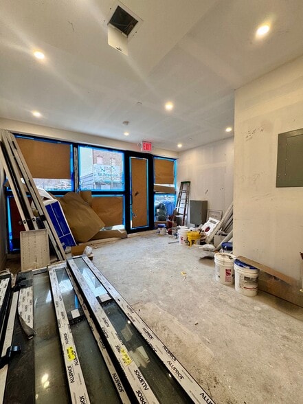 More Photos Of 107 Moore St, Brooklyn General Retail For Lease