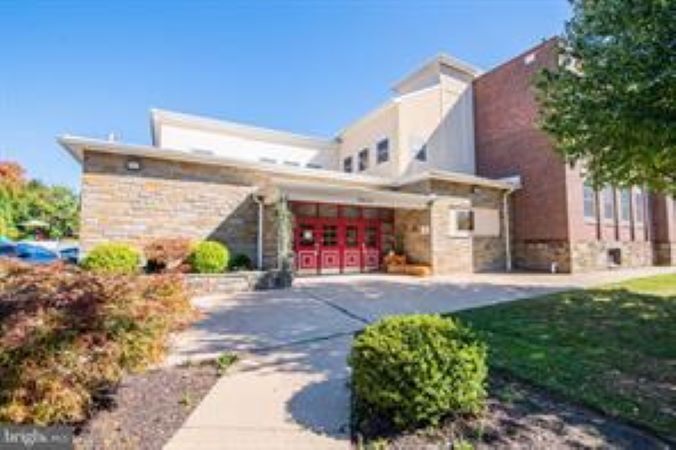 More Photos Of 2935 Byberry Rd, Hatboro Office Residential For Lease