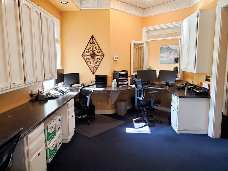 More Photos Of 565 Brunswick Rd, Grass Valley Office For Sale