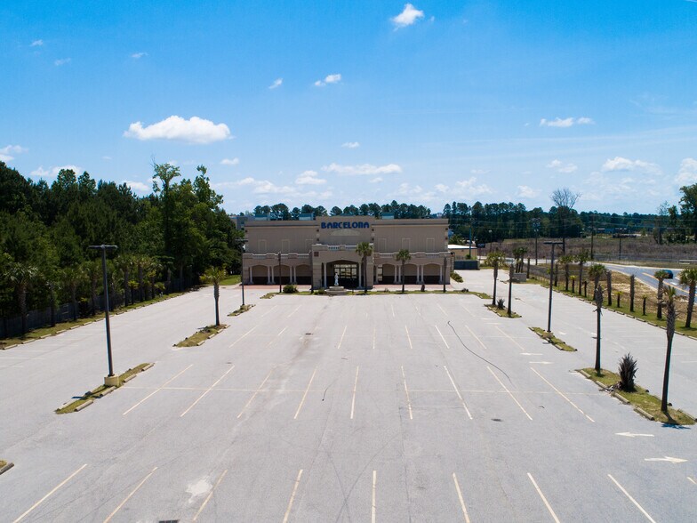 More Photos Of 1501 Skibo Rd, Fayetteville General Retail For Sale