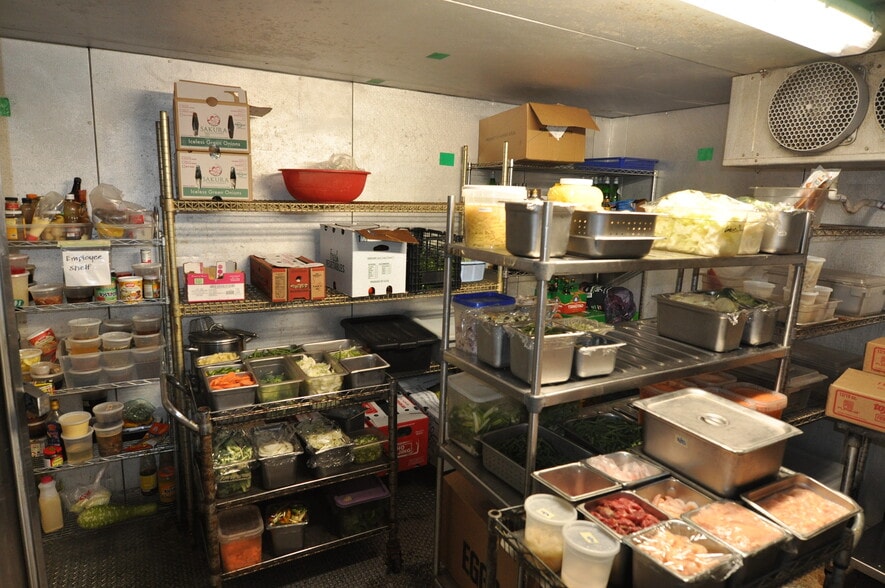 More Photos Of 5370 Peachtree Industrial Blvd, Norcross Restaurant For Sale
