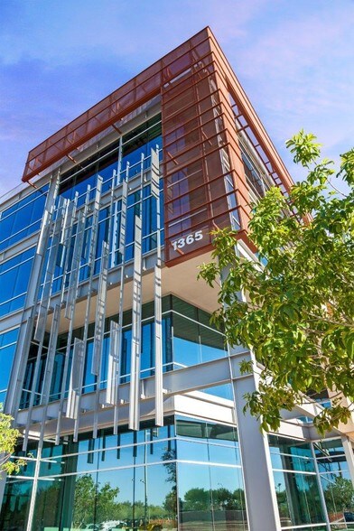 More Photos Of 1365 N Scottsdale Rd, Scottsdale Office For Lease