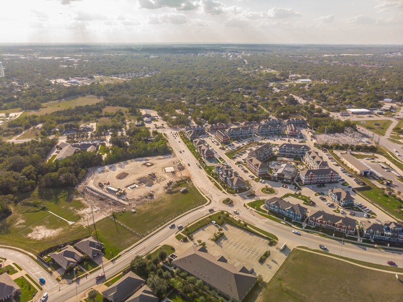 More Photos Of 2751 Nash Dr, Bryan Office For Lease