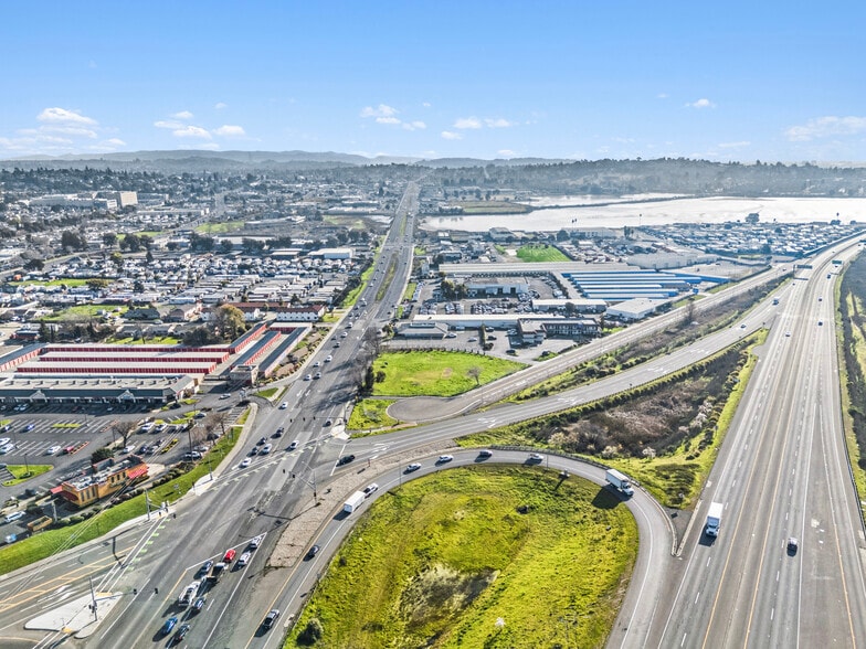 More Photos Of 4355 Sonoma Blvd, Vallejo Restaurant For Sale