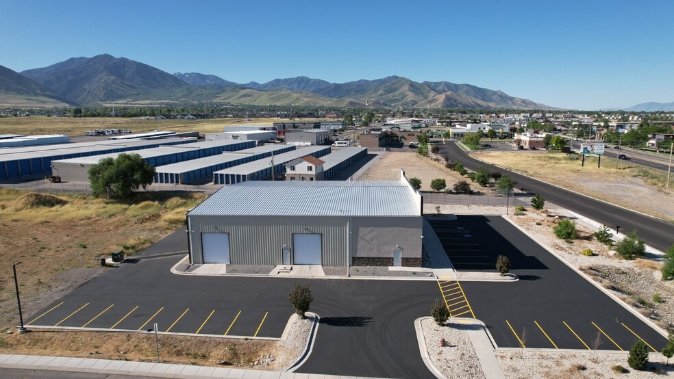 More Photos Of 1518 N Pine Canyon Rd, Tooele Freestanding For Lease