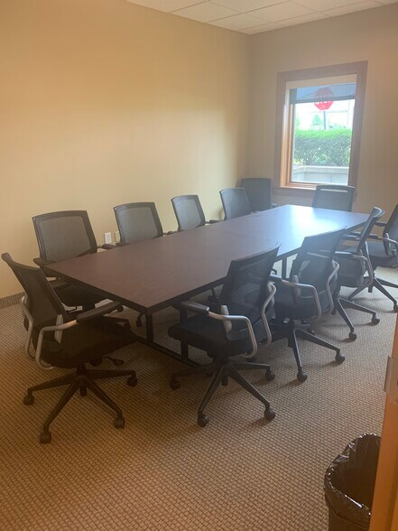 More Photos Of 2120 High Wickham Place, Louisville Office For Lease