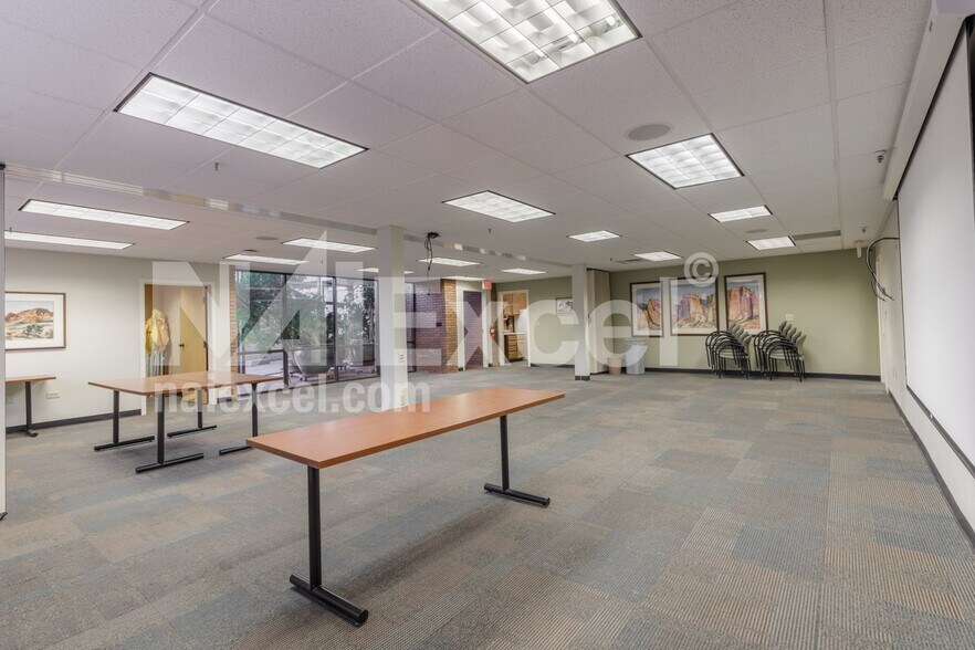 More Photos Of 1 S Main St, St George Bank For Sale