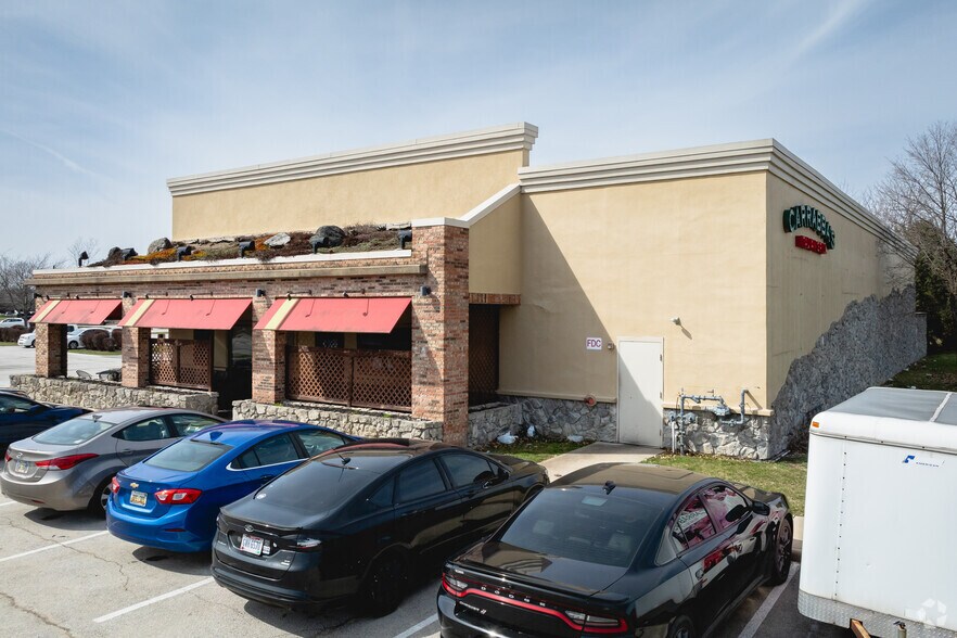 More Photos Of 3405 Briarfield Blvd, Maumee Restaurant For Sale