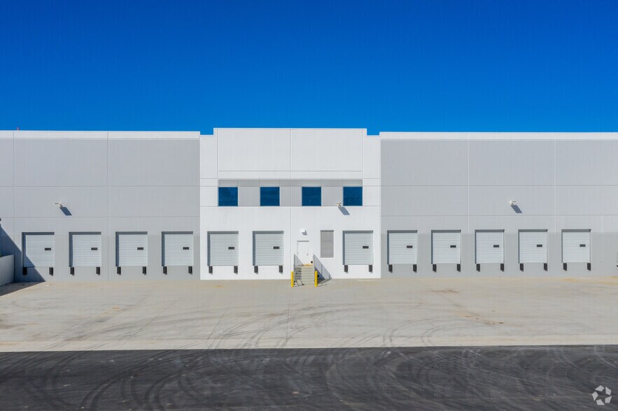 More Photos Of 6011-6013 Las Positas Rd, Livermore Warehouse For Lease