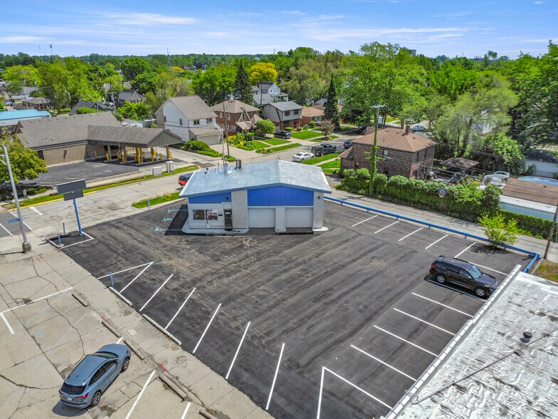 More Photos Of 2225 West Rd, Trenton Research And Development For Lease