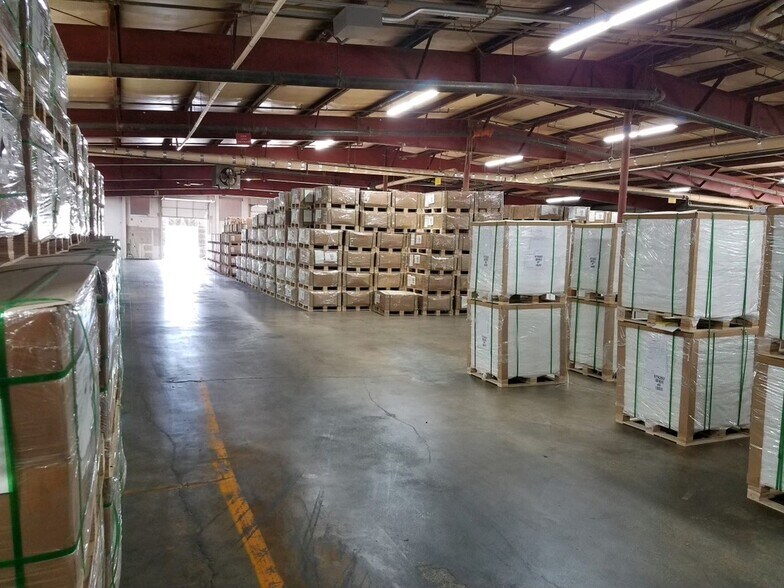 More Photos Of 2130 Industrial Park Rd, Ferdinand Warehouse For Lease
