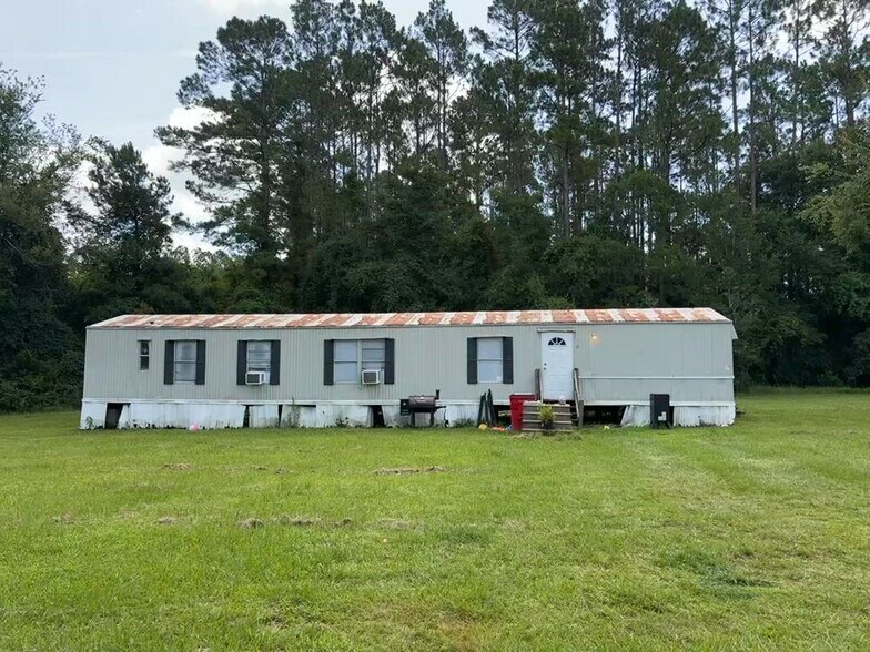 More Photos Of 53 Tranquil Ln, Waynesville Manufactured Housing Mobile Home Park For Sale